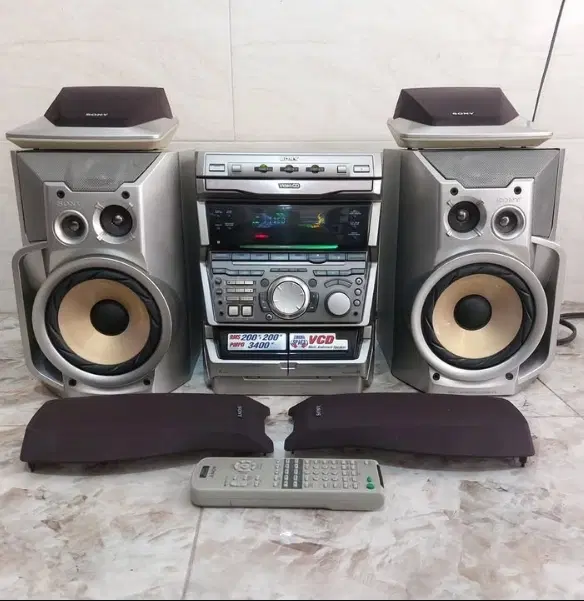 Sony v8|سیستم صوتی خانگی|شیراز, ملاصدرا|دیوار