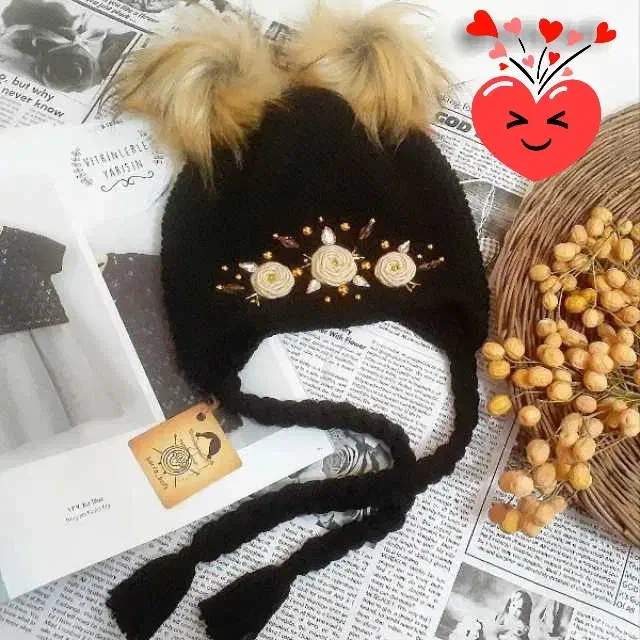 شال وکلاه بافت گلدوزی وساده|لباس|زنجان, |دیوار