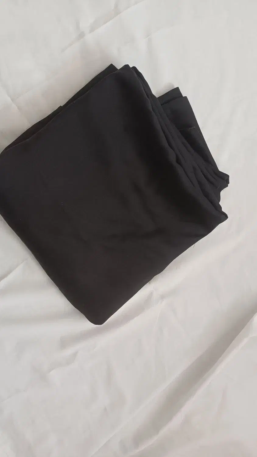 چادر مشکی|لباس|شاهرود, |دیوار