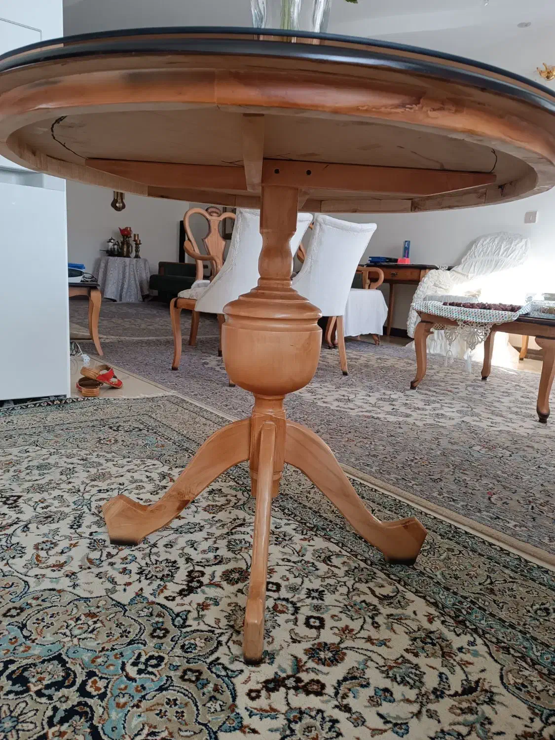 میز چوبی|میز و صندلی غذاخوری|تهران, باغ فیض|دیوار