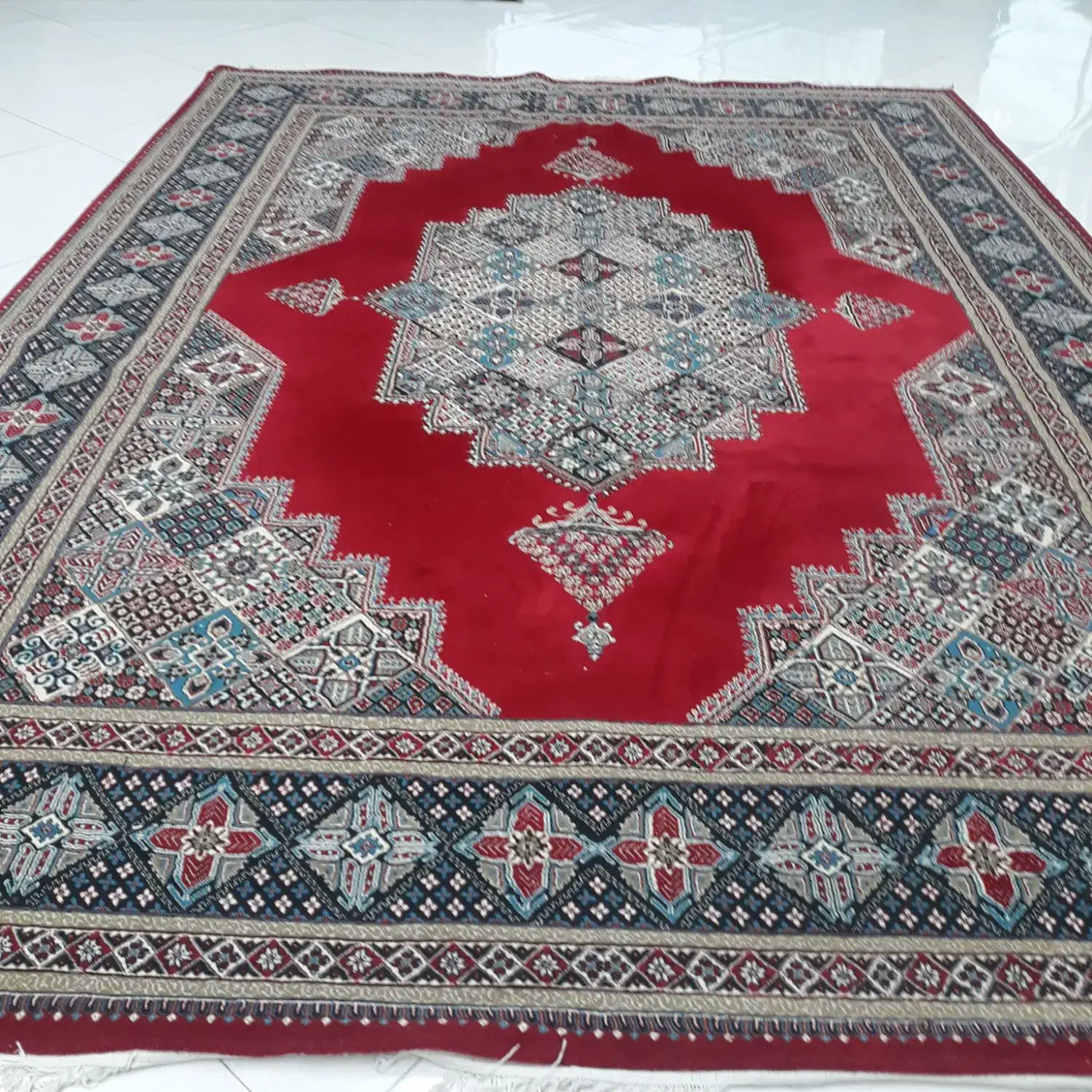 فرش ۱۲متری قرمز|فرش|شیروان (خراسان), |دیوار