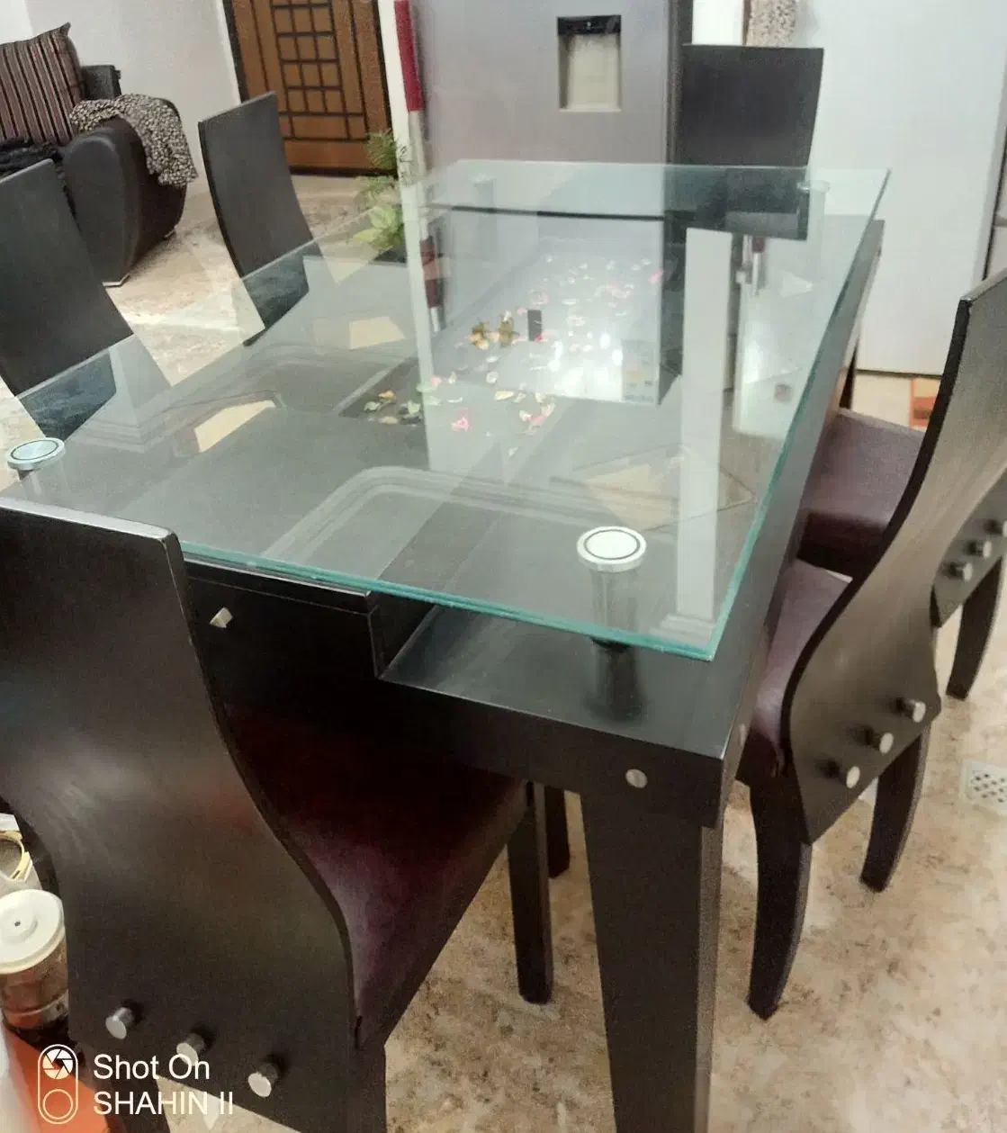 میز و صندلی نهار خوری 6 نفره|میز و صندلی غذاخوری|بندر انزلی, نیمه شعبان|دیوار