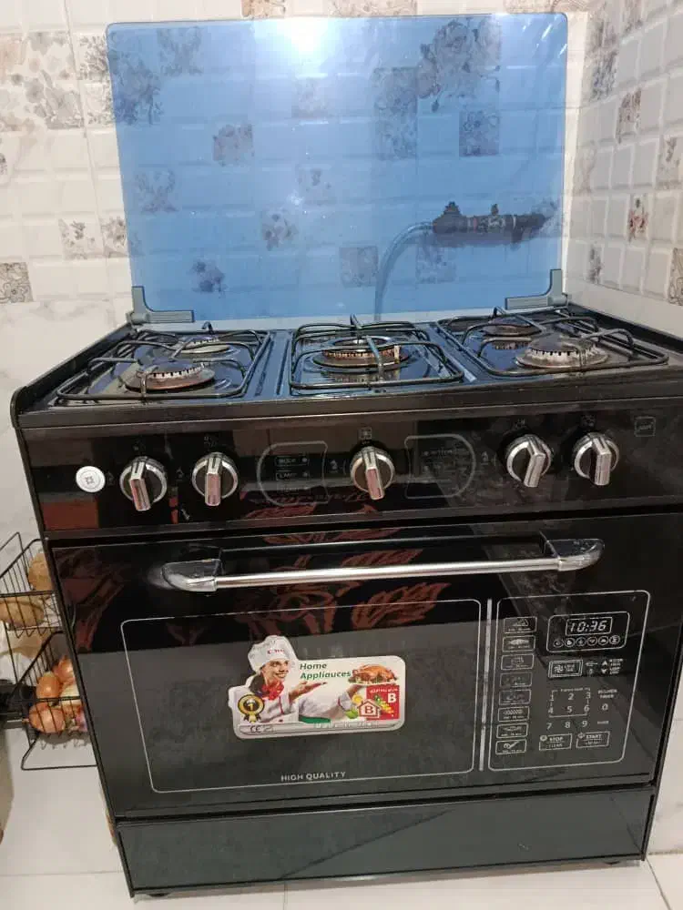 اجاق گاز در حد نو ۵ شعله|اجاق گاز و لوازم برقی پختوپز|باغستان, |دیوار