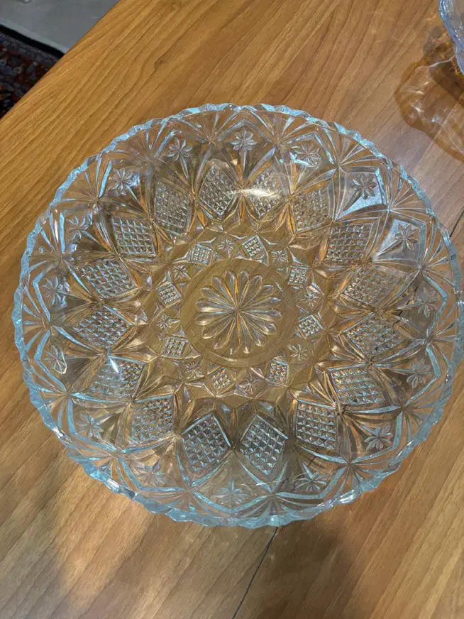 تعدادی لوازم منزل به فروش میرسد|ظروف سرو و پذیرایی|تهران, نارمک جنوبی|دیوار