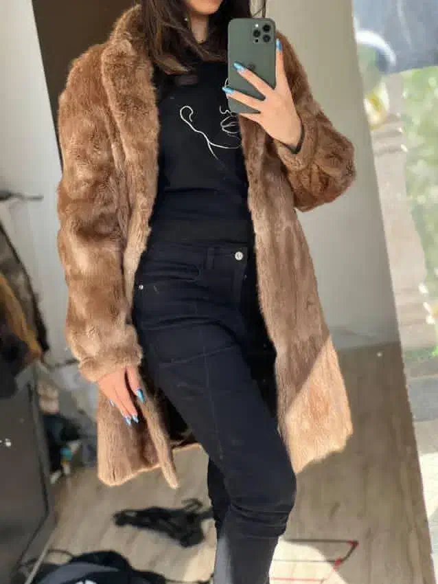 پالتو پوست طبیعی|لباس|چهارباغ, |دیوار