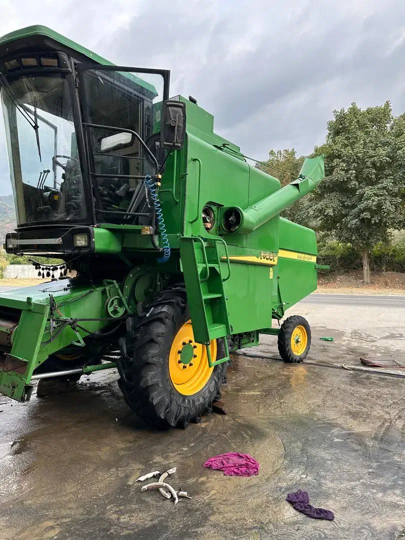 کمباین 1055 یوچای|خودرو سنگین|گلوگاه, |دیوار