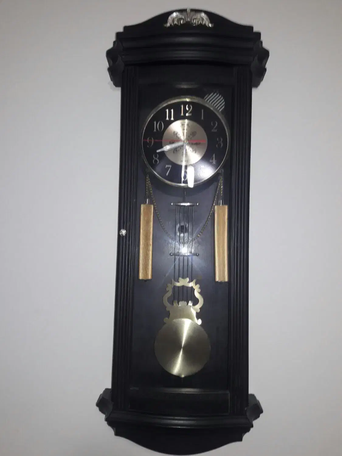 یک عدد ساعت دیواری کاملن سالم|ساعت دیواری و تزئینی|زنجان, |دیوار