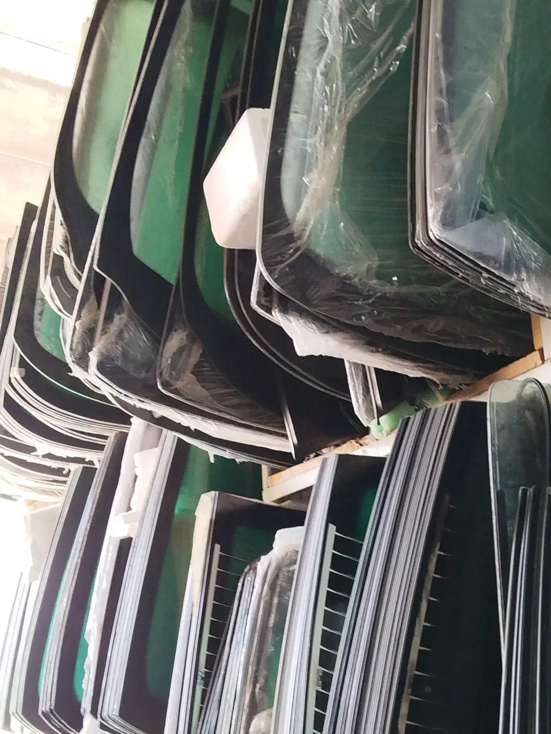 شیشه اتومبیل فدرال|قطعات یدکی و لوازم جانبی|شیراز, کوزه گری|دیوار