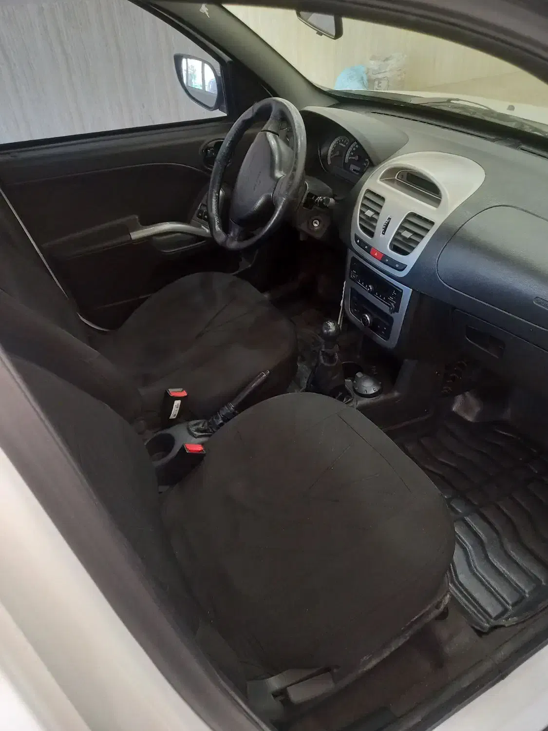 کویک R ۴۰۱|خودرو سواری و وانت|تویسرکان, |دیوار