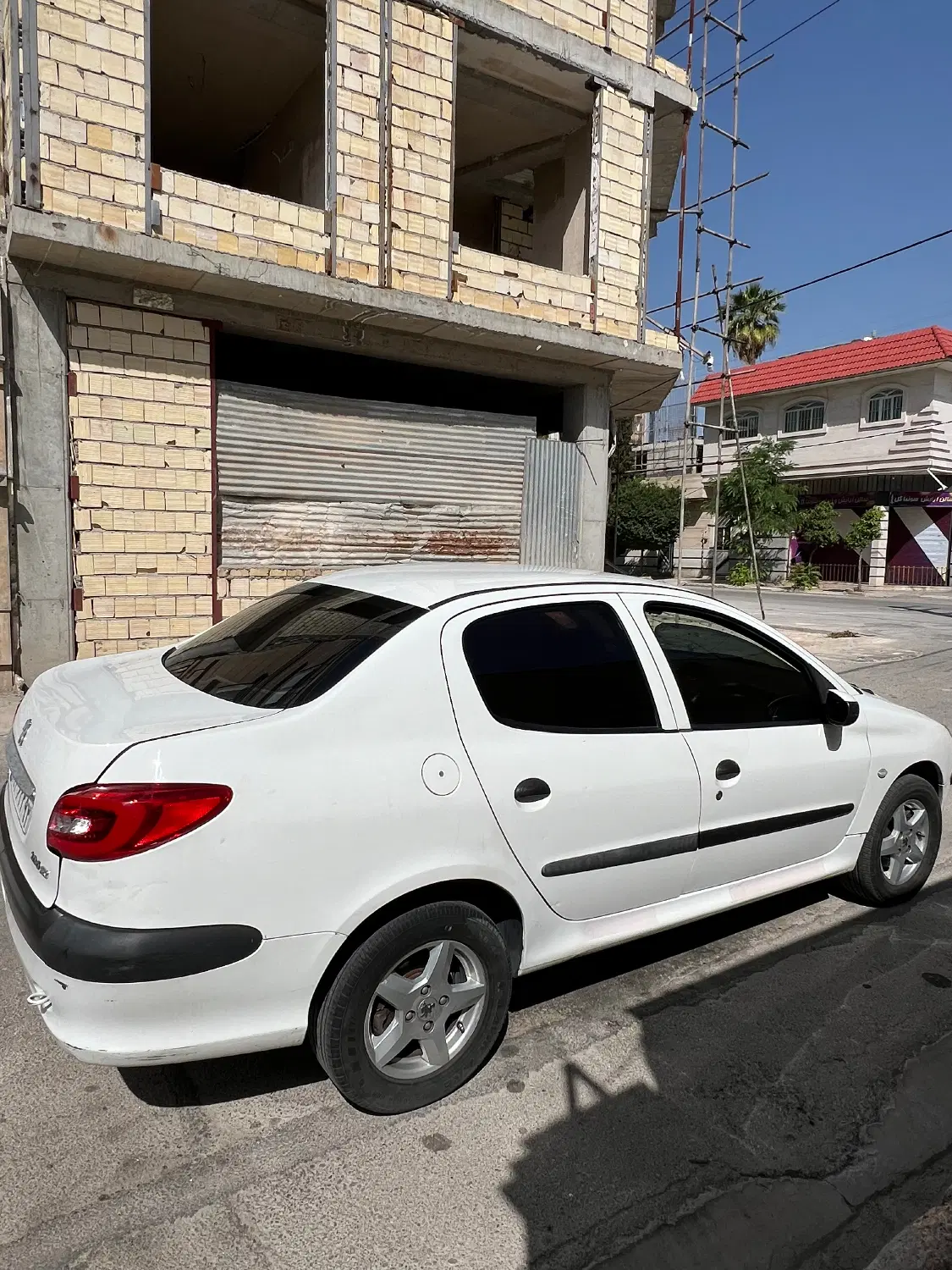 206 sd 92 v8|خودرو سواری و وانت|شیراز, بازار|دیوار