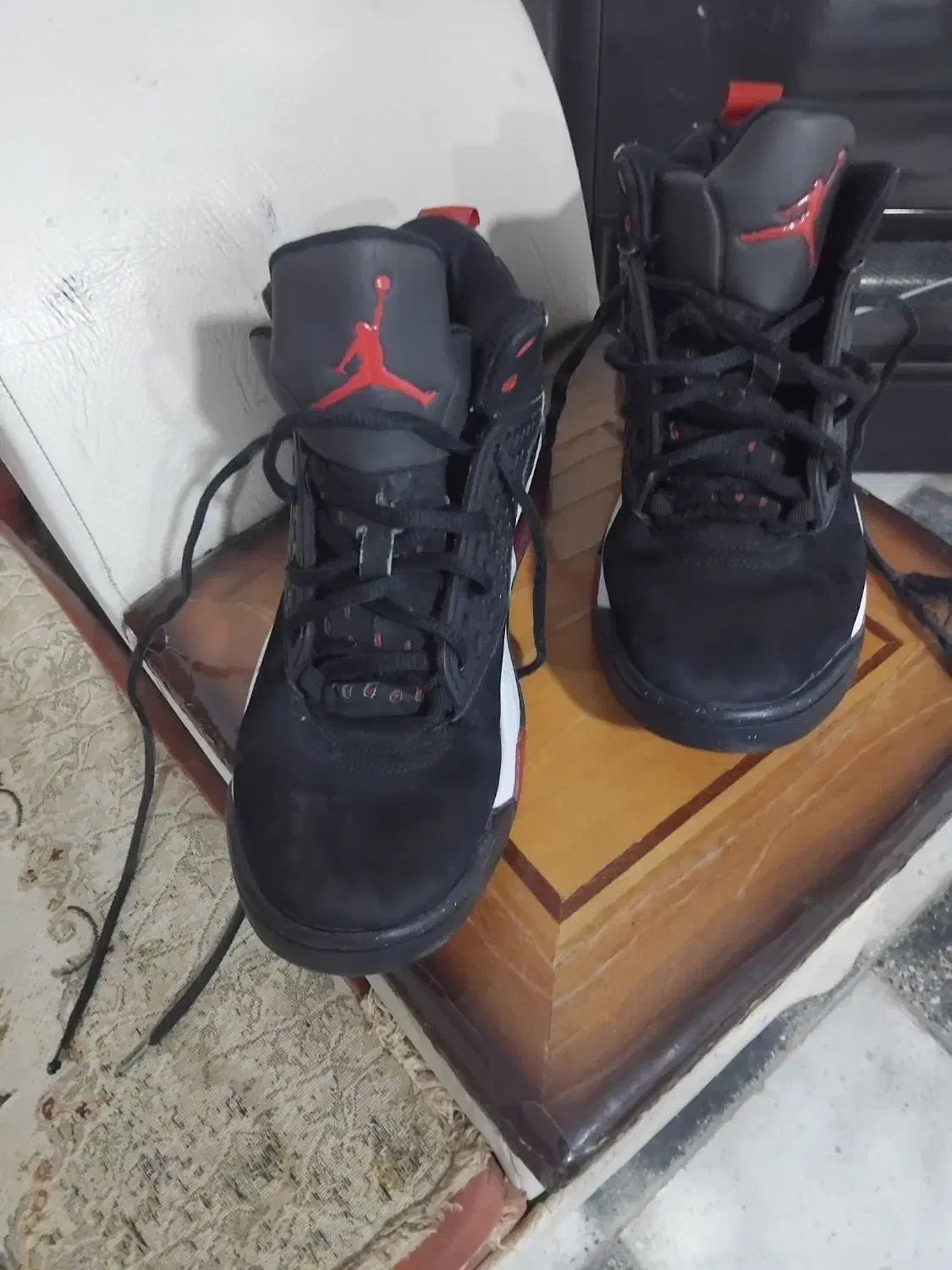 کتانی|کیف، کفش، کمربند|اسفراین, |دیوار