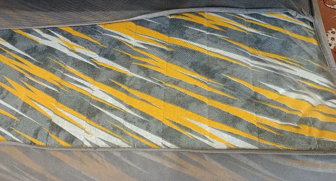 تشک مهمان و..|رختخواب، بالش، پتو|خرم‌آباد, |دیوار