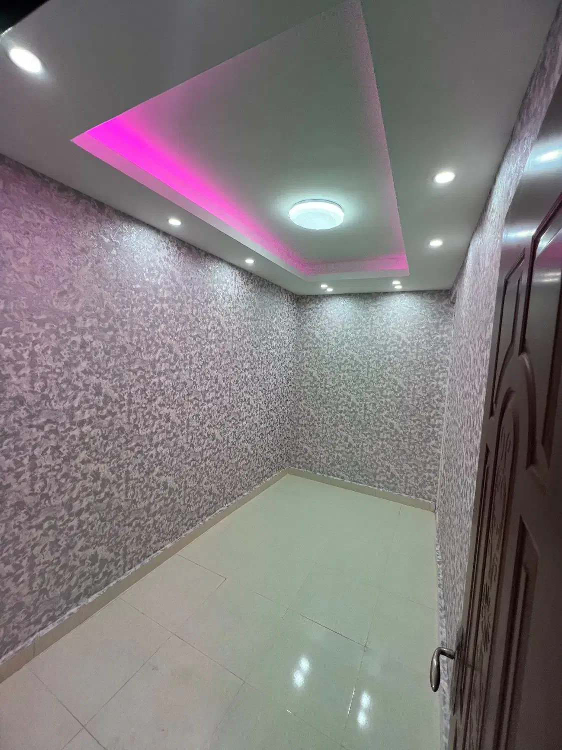 آپارتمان ۶۰ متر حمیدیان/جمهوری/رزمندگان/گل مریم|اجارهٔ آپارتمان|رشت, حمیدیان|دیوار