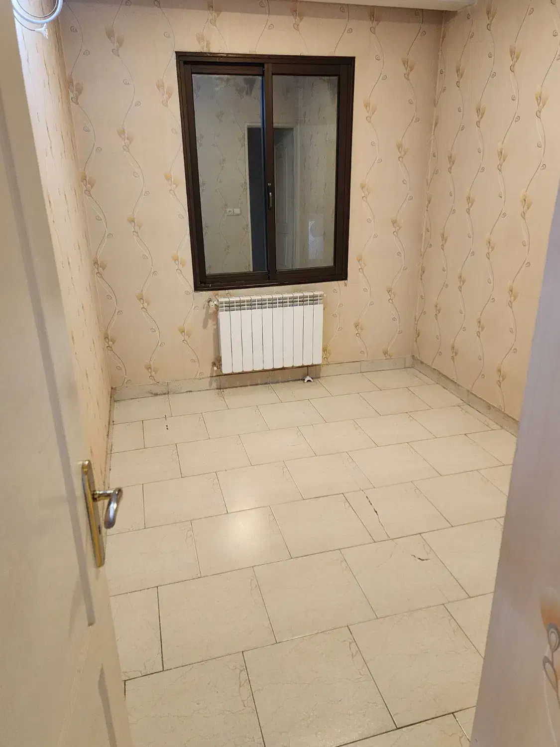 اجاره آپارتمان دو خوابه خیابان کرمان