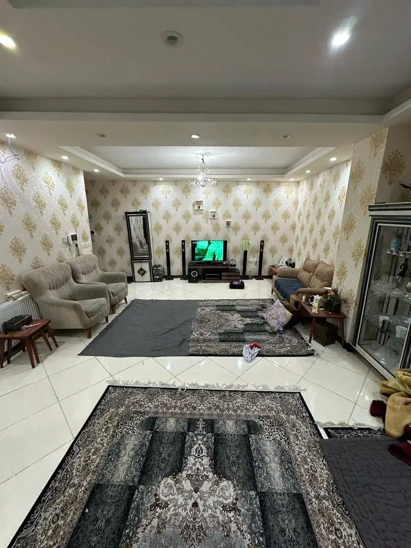 آپارتمان/۱۰۲متر/پارکینگ حصارک پایین اسلامشهربهرخ|فروش آپارتمان|اسلامشهر, شهرک سعیدیه|دیوار