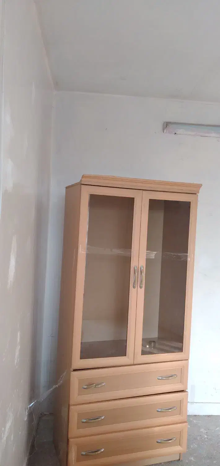 ویترین|بوفه، ویترین، کنسول|کرج, اصفهانی‌ها|دیوار