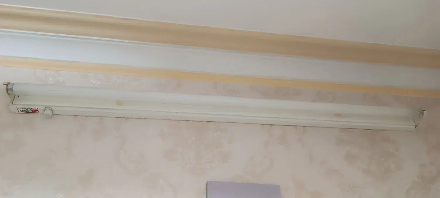 مهتابی همراه با لامپ|لامپ و چراغ|بیرجند, |دیوار