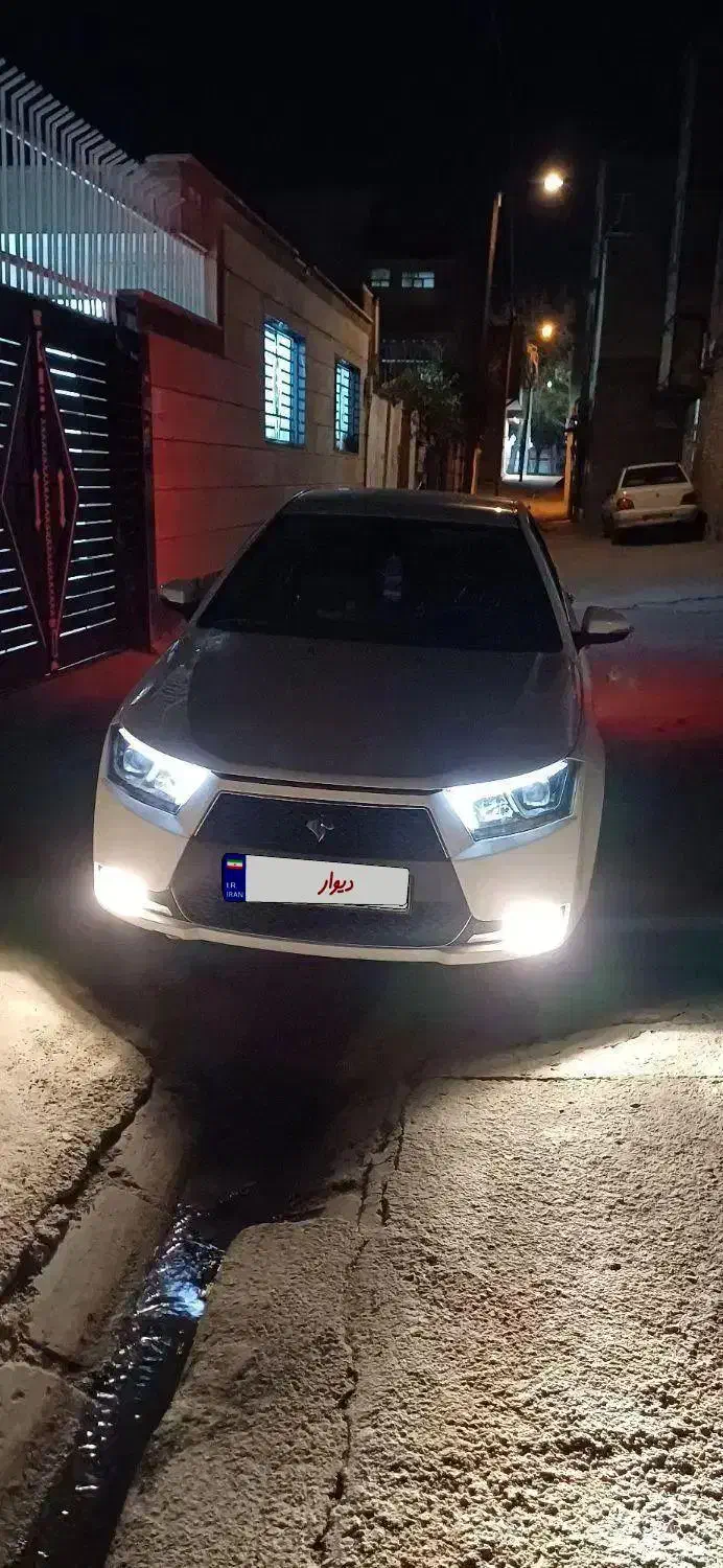 دنا پلاس در حد خشک|خودرو سواری و وانت|بروجرد, |دیوار