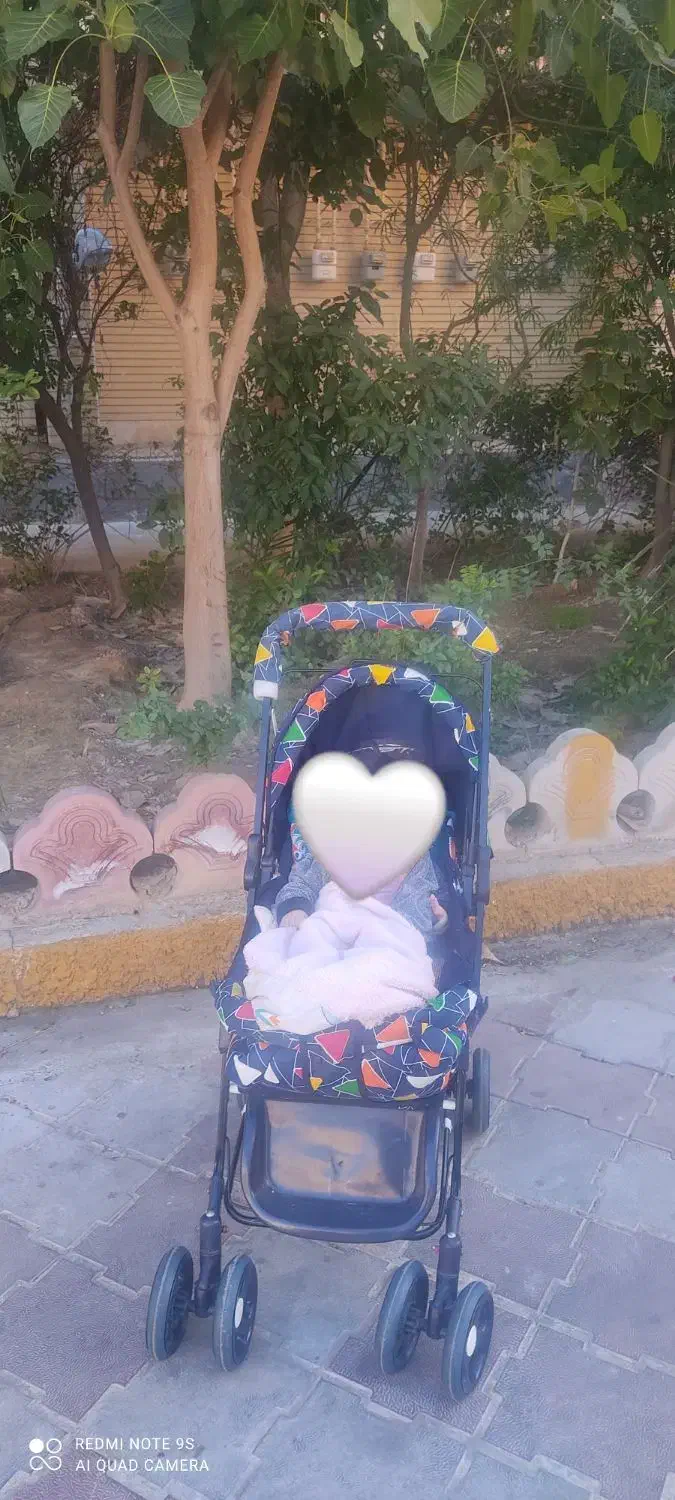کالسکه وکریرنوزادهمراه با روروئک تمیز|کالسکه و لوازم جانبی|شوش, |دیوار