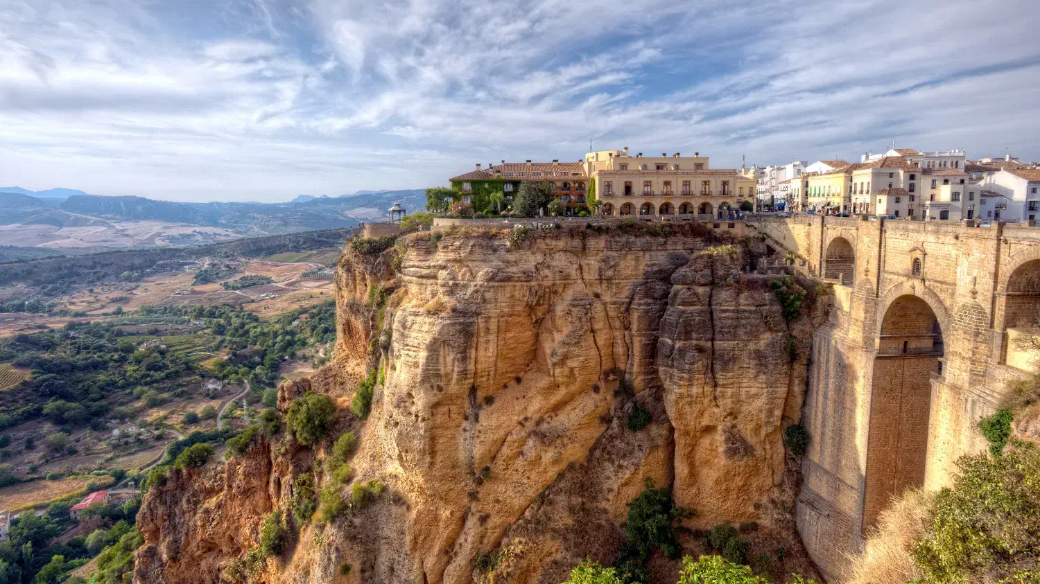 110متر  آپارتمان طبقه اول