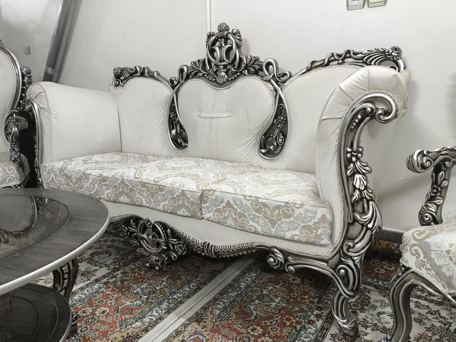 مبل سلطنتی ۹نفره بامیز(درحدنونو|مبلمان خانگی و میز عسلی|ابریشم, |دیوار