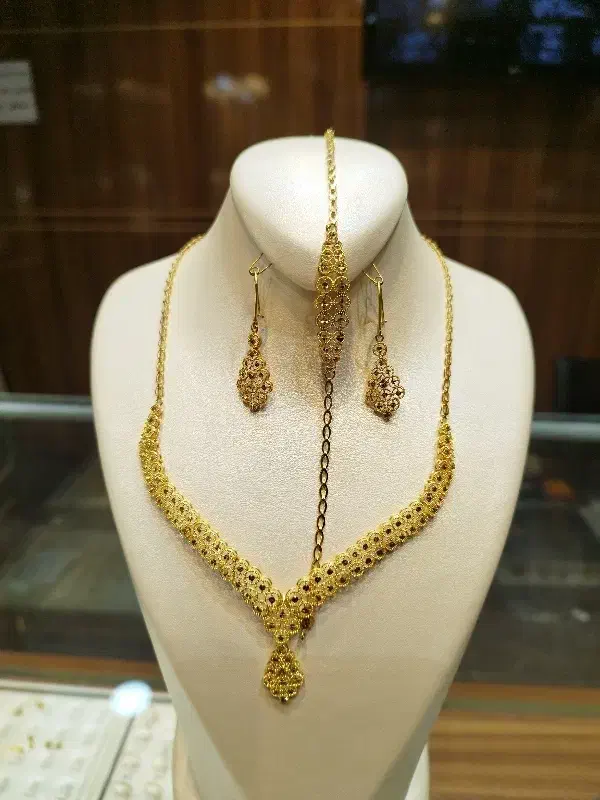 سرویس نو|جواهرات|مرودشت, مسجد رسول‎|دیوار