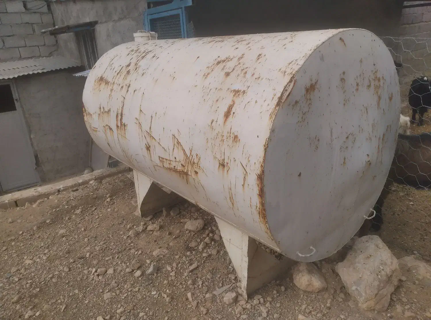 تانکر آب|مصالح و تجهیزات ساختمان|شباب, |دیوار