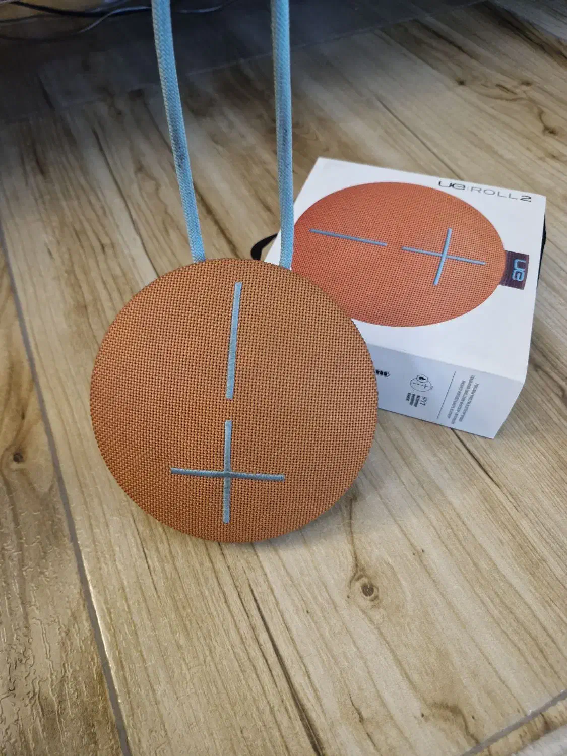 اسپیکر قابل حمل برند UE Roll2 Ultimate ears|سیستم صوتی خانگی|رشت, استادسرا|دیوار