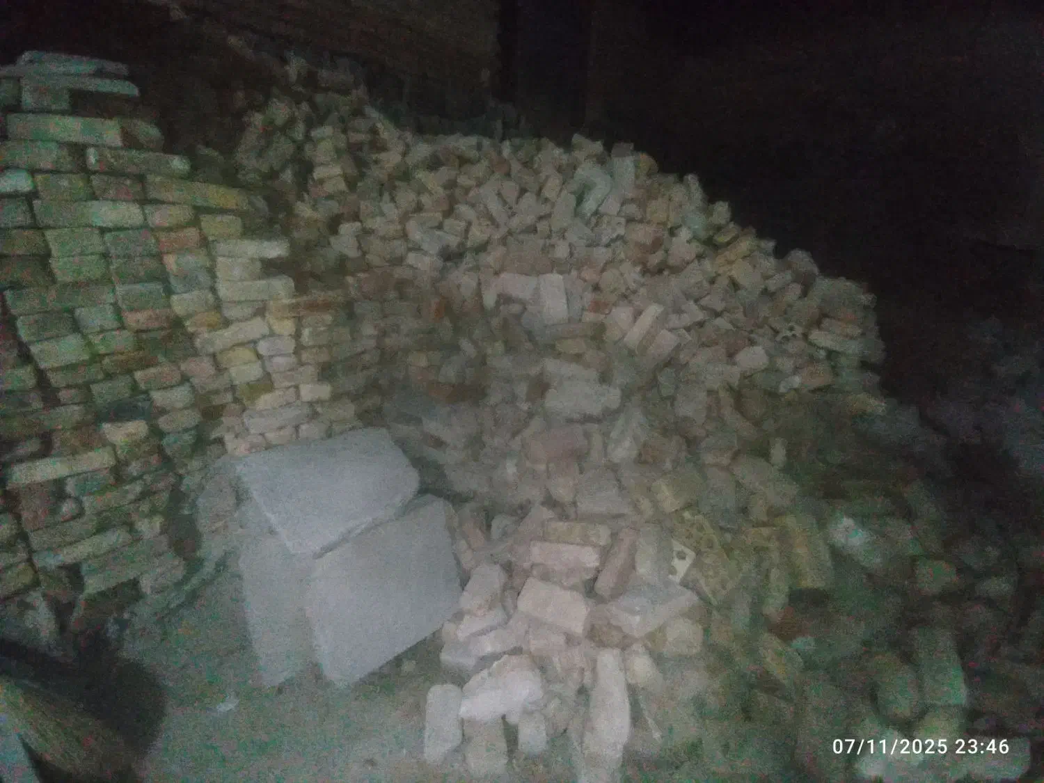 آجر کارکرده|مصالح و تجهیزات ساختمان|بستان آباد, |دیوار