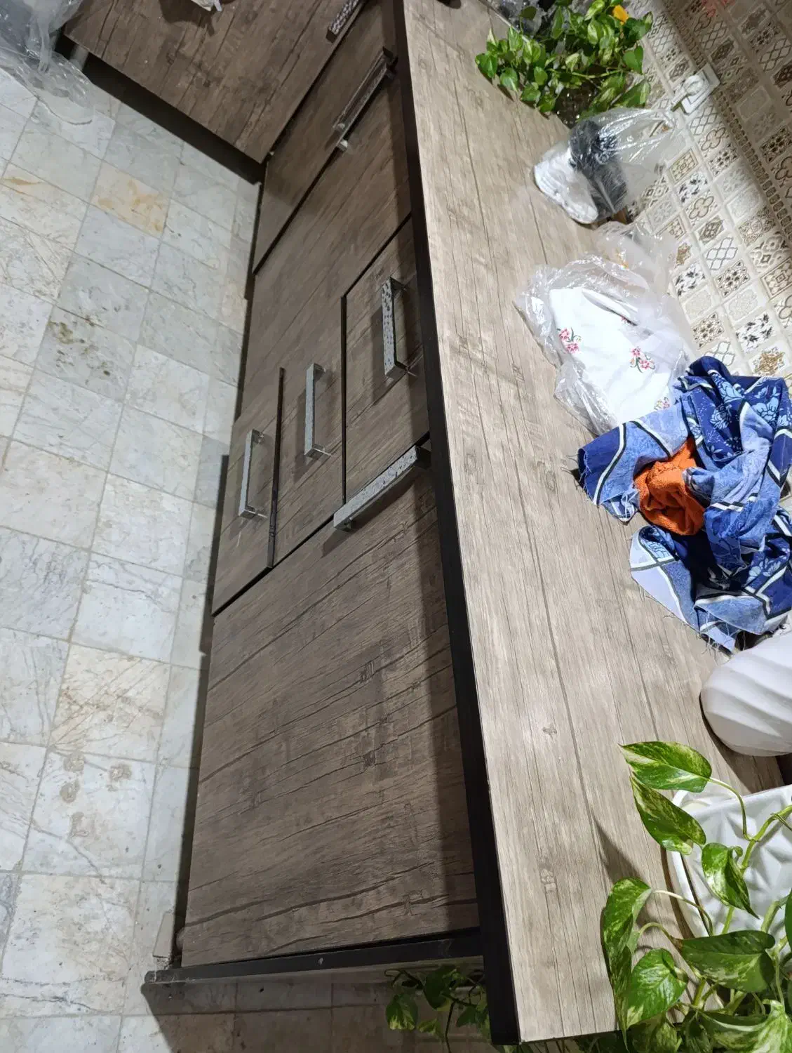 کابینت|مصالح و تجهیزات ساختمان|رباط‌کریم, رباط‌کریم|دیوار