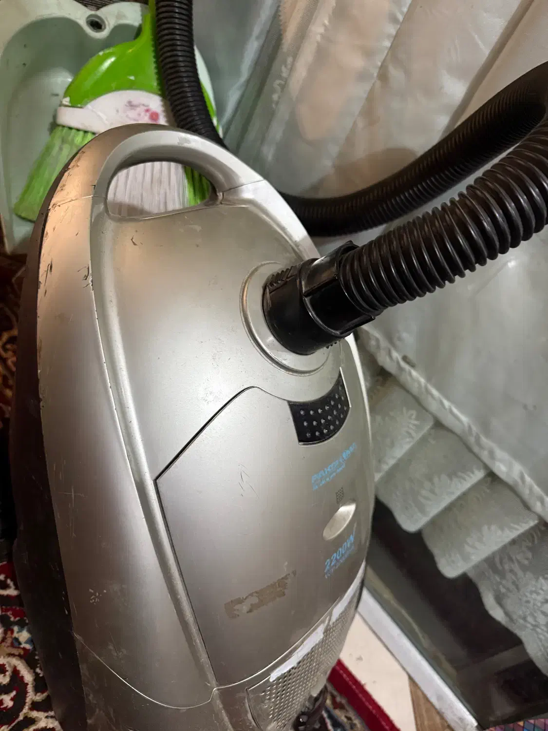 فروش یک عدد جارو برقی|جاروبرقی، جارو شارژی، بخارشو|رشت, فلسطین|دیوار