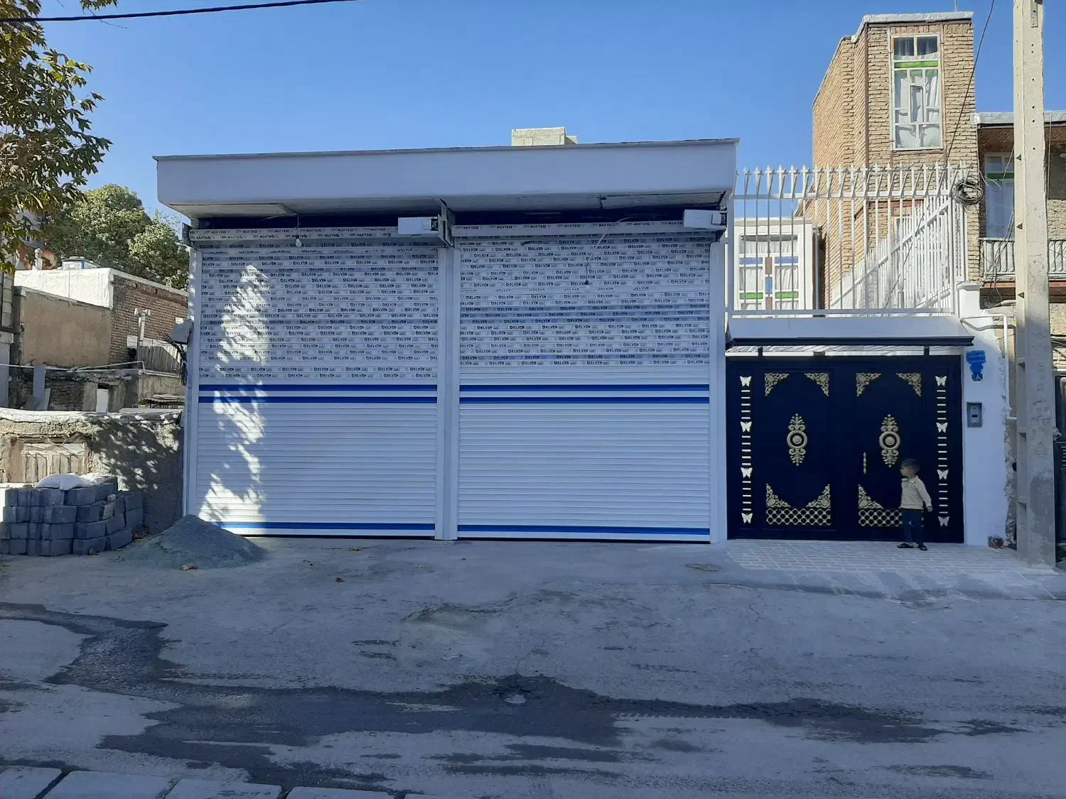 اجاره دو باب مغازه واقع در غفور|اجارهٔ مغازه و غرفه|سنندج, |دیوار