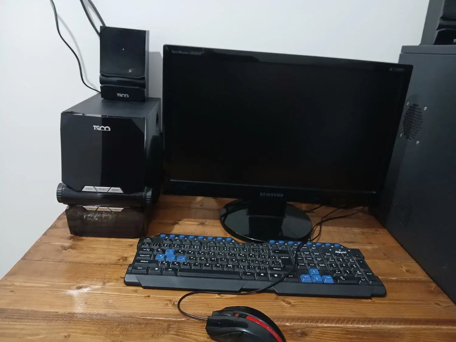 کیس و مانیتور|رایانه رومیزی|مشکیندشت, |دیوار