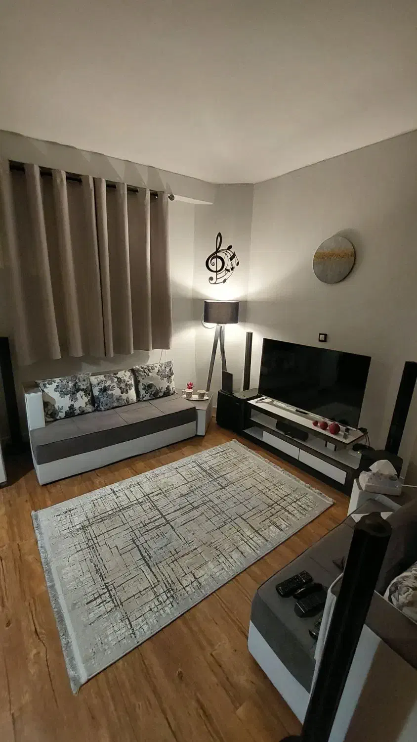 نیازمند همخونه