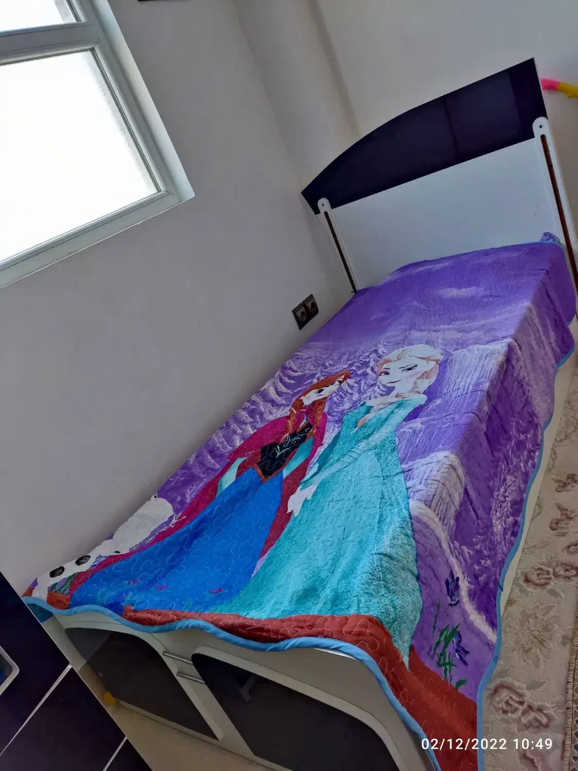 تخت نوزاد نوجوان .کمد جالباسی. ویترین|تخت و سرویس خواب|قم, پردیسان|دیوار