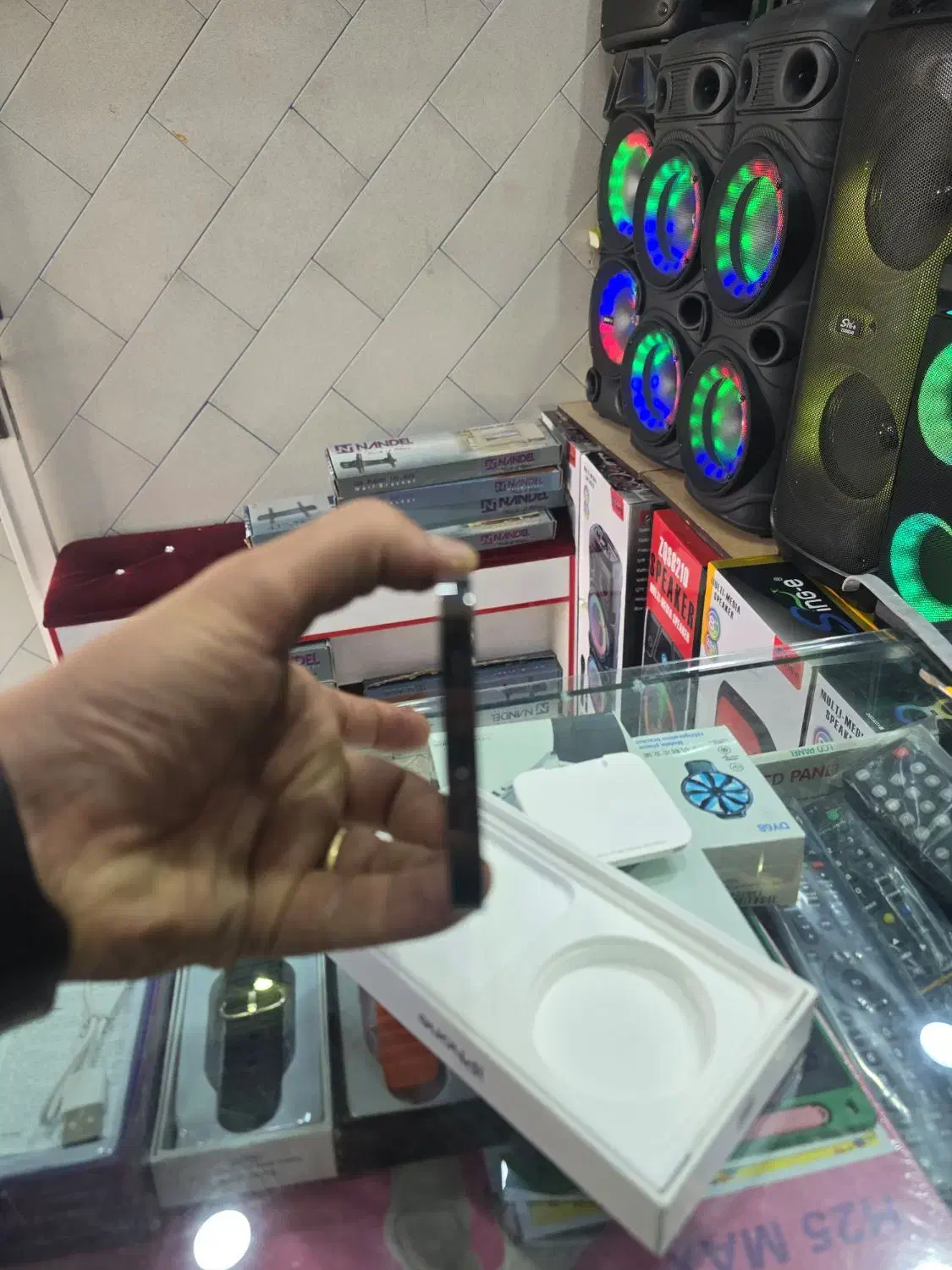 ایفون12پرودرحد.256|موبایل|کبودرآهنگ, |دیوار