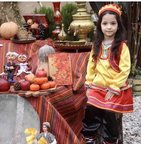 لباس محلی / لباس اقوام|لباس|گرگان, |دیوار