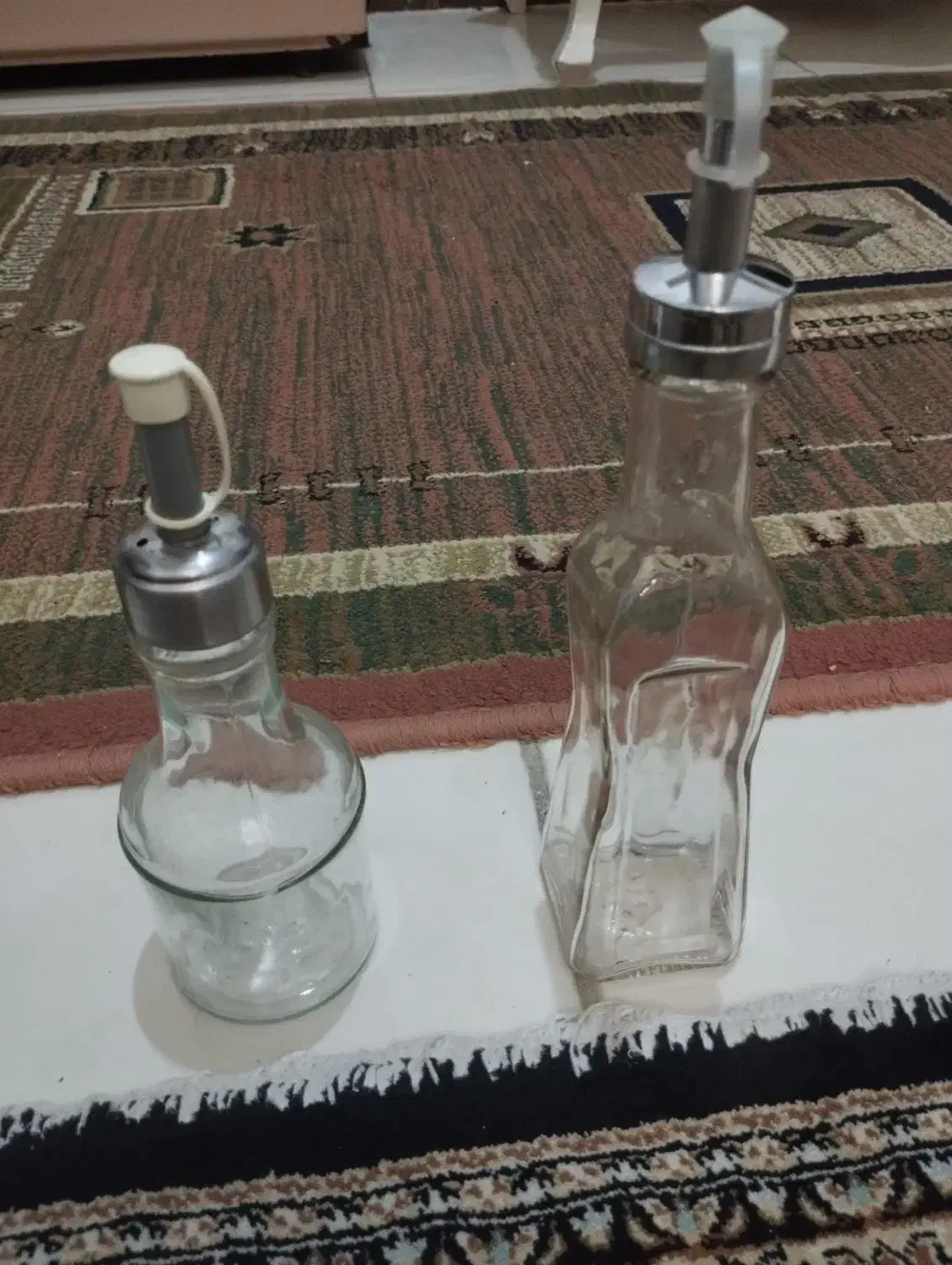تعدادی وسیله آشپزخانه|ظروف سرو و پذیرایی|قم, حاج زینل|دیوار