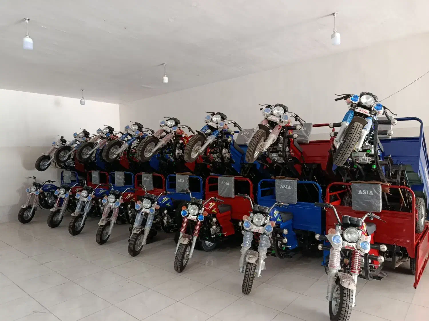 سهچرخ|موتورسیکلت|مشهد, هفت تیر (آب و برق)|دیوار