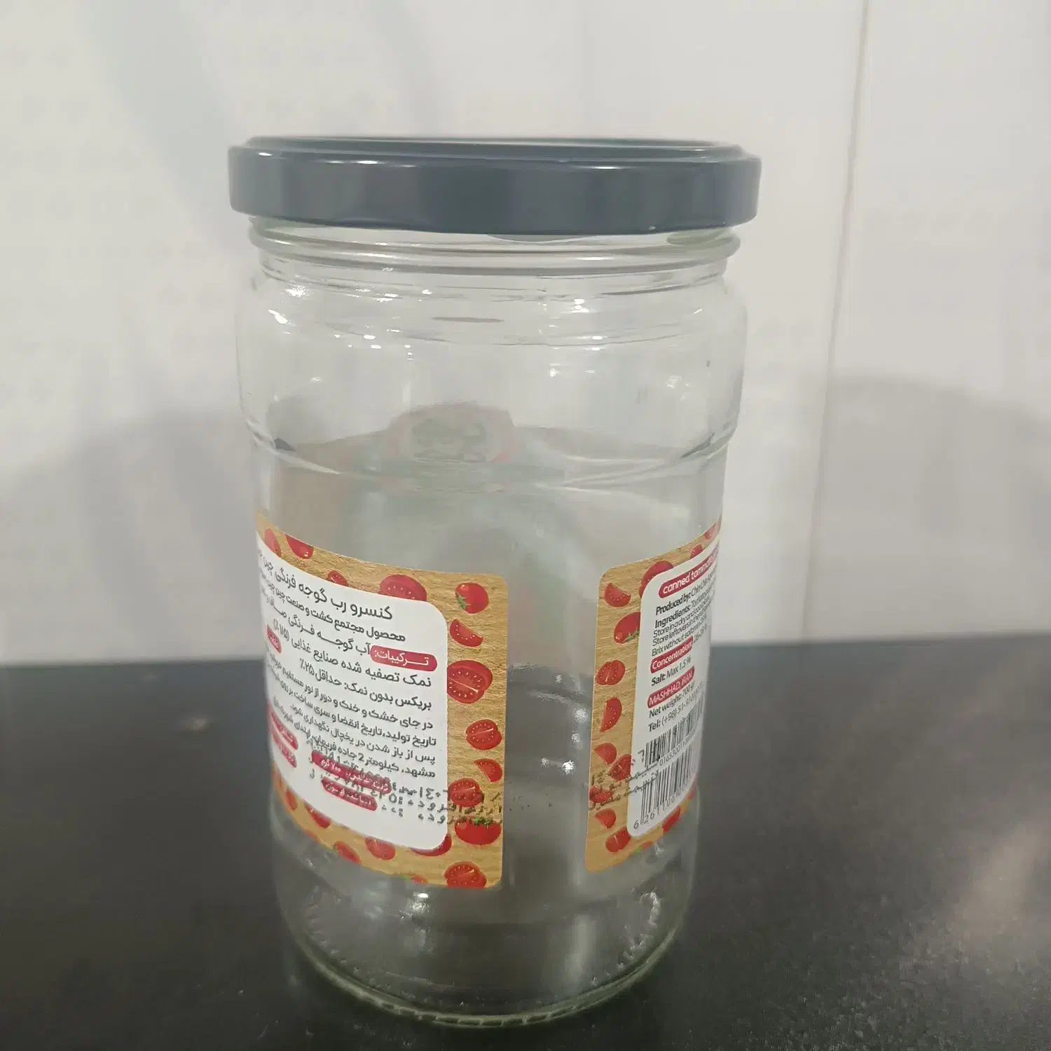 تعداد بالا شیشه‌‌خالی‌دارم‌|ظروف نگهدارنده، پلاستیکی، یک‌بارمصرف|قروه, |دیوار