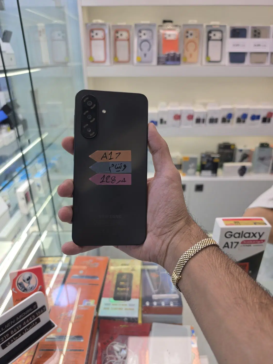 Samsung Galaxy A17 128/4 یک ماه کار زیر قیمت|موبایل|کرج, عظیمیه|دیوار