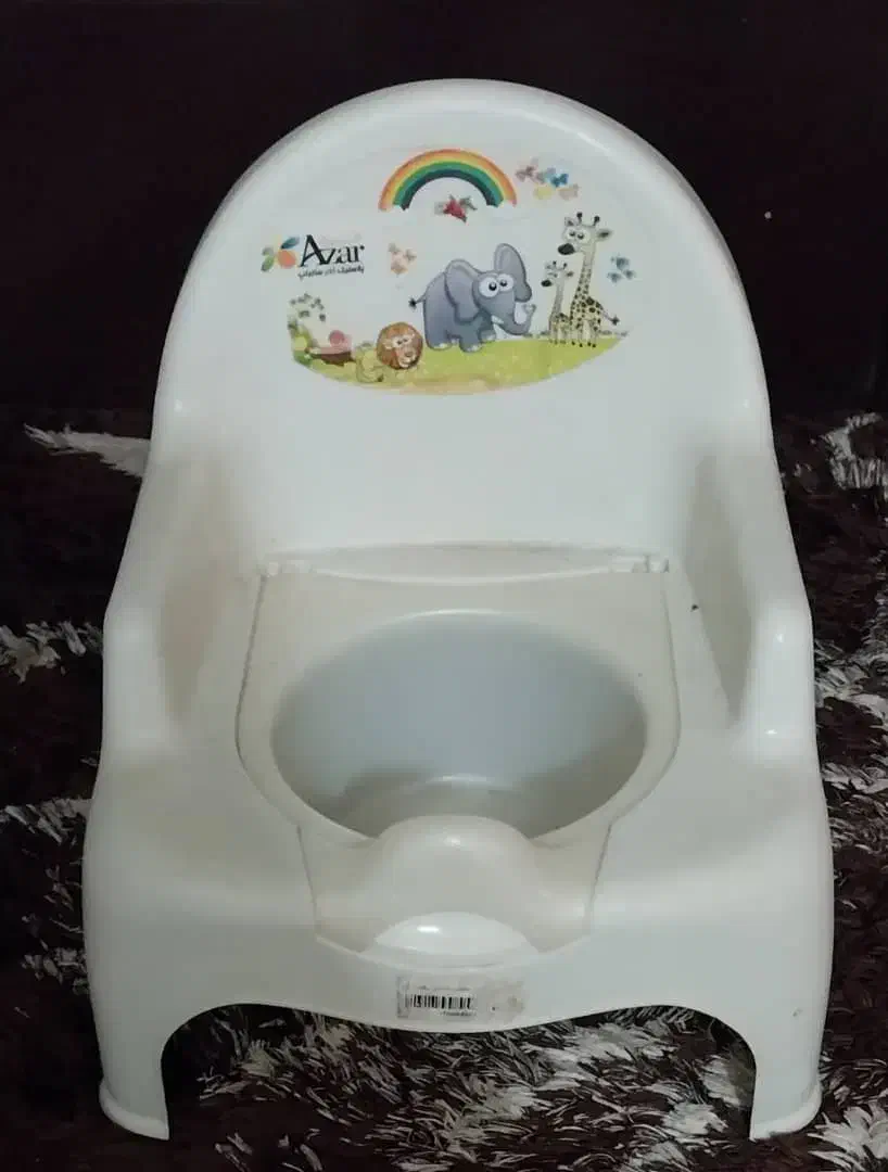 توالت فرنگی و آموزشی کودک|اسباب و اثاث بچه|بابکان, |دیوار