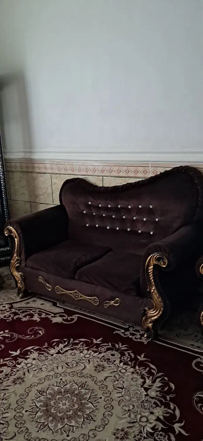 آینه شمعدان و مبل عسلی|مبلمان خانگی و میز عسلی|همدان, |دیوار