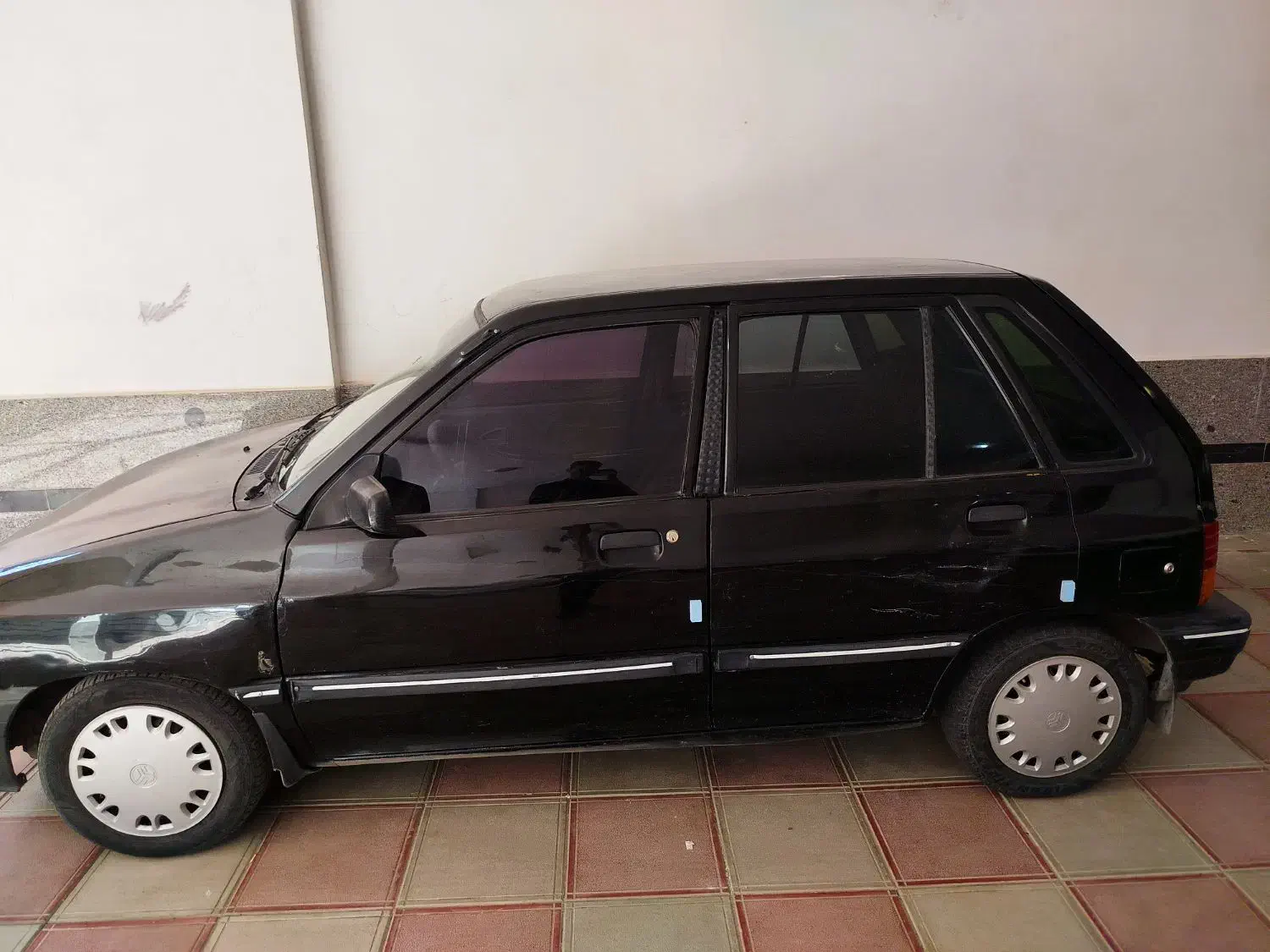 هاچبک مشکی ۸۳|خودرو سواری و وانت|سبزوار, قائم|دیوار