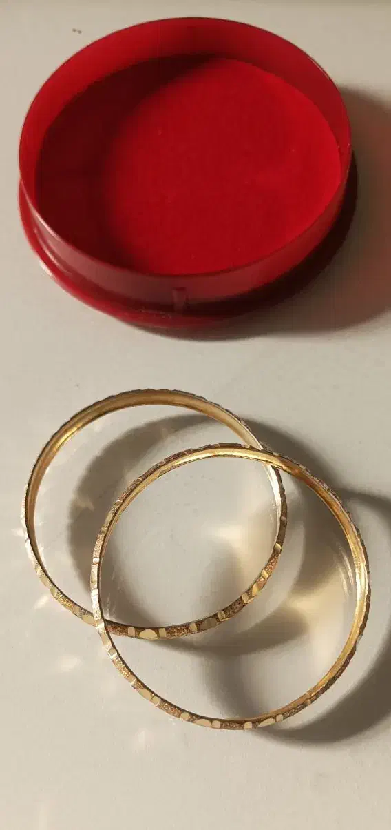 النگو بچه گانه رنگ ثابت قیمت ۲۰۰ تومان|بدلیجات|قم, علی آباد|دیوار