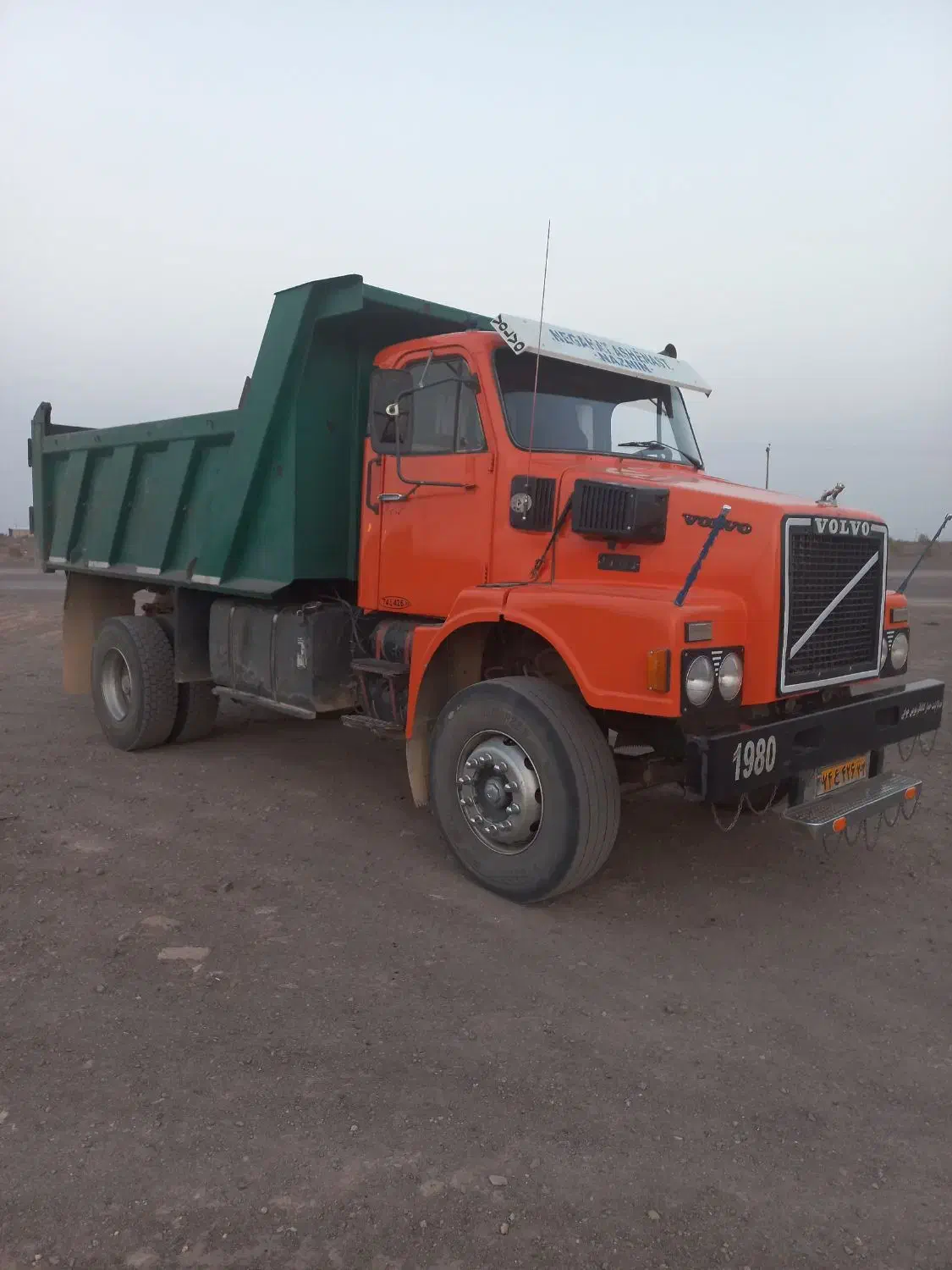 ولوو تک کمپرسی|خودرو سنگین|نائین, |دیوار