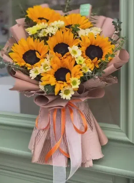 دسته گل روز مادر|گل و گیاه طبیعی|خمینیشهر, |دیوار