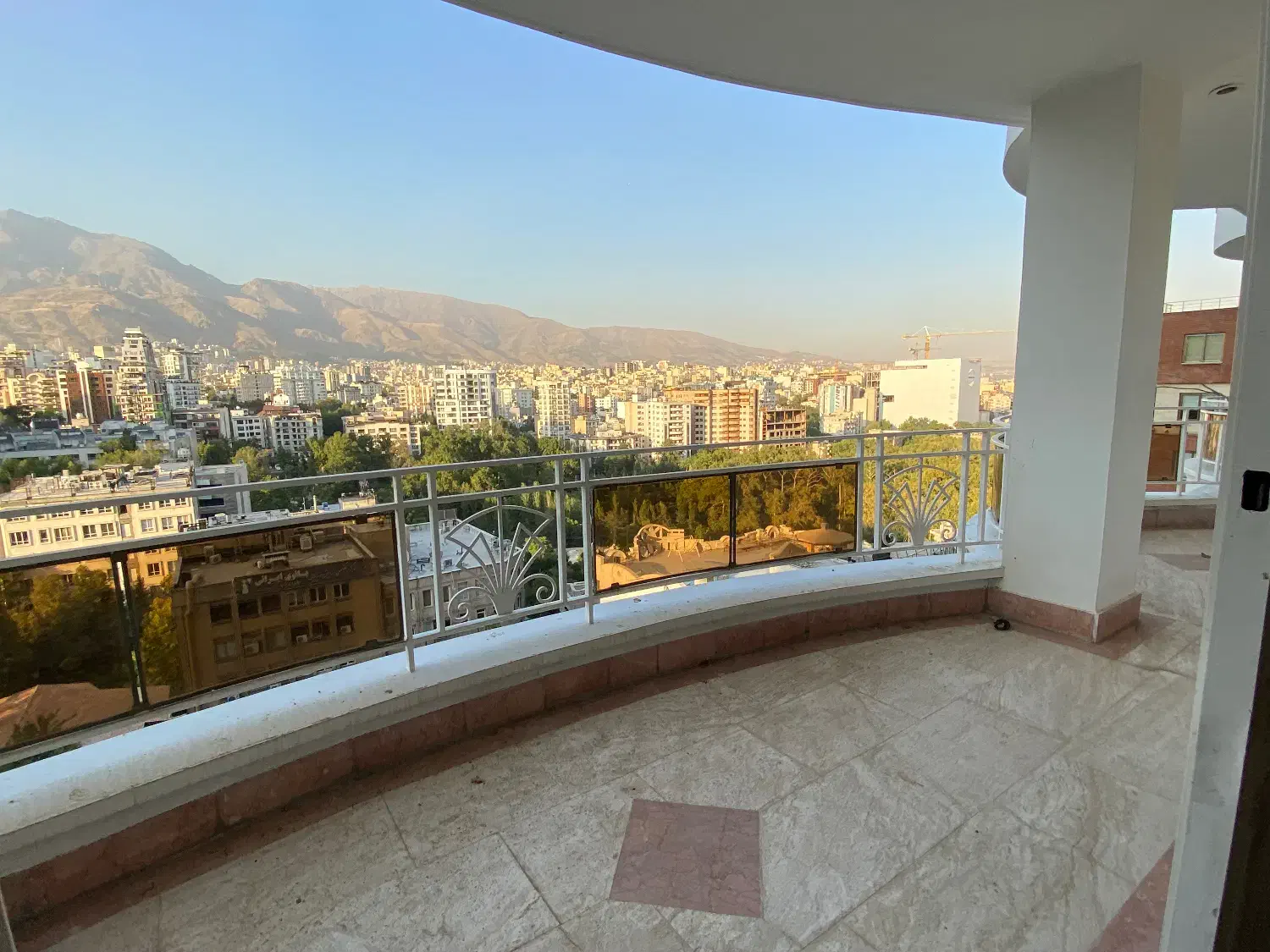 الهیه ۳۵۰متری پنت هاوس ویو ابدی سرمایه گذاری|فروش آپارتمان|تهران, الهیه|دیوار