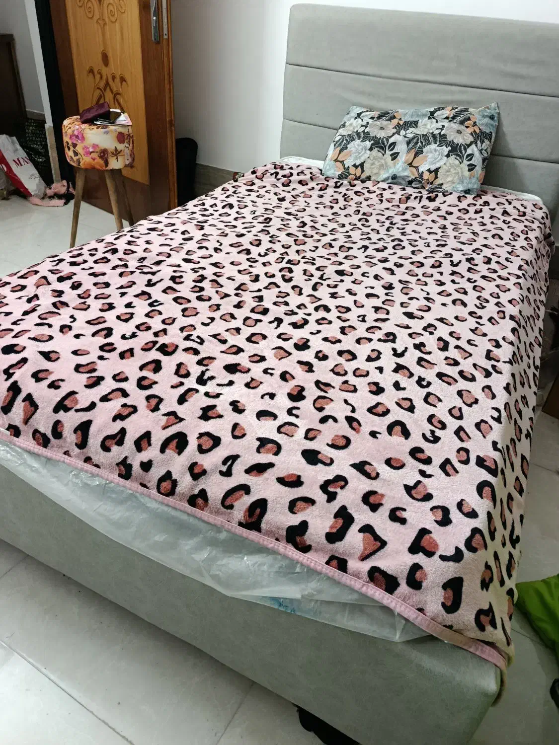 سرویس خواب ۱/۵ نفره ۱۲۰|تخت و سرویس خواب|جهرم, |دیوار