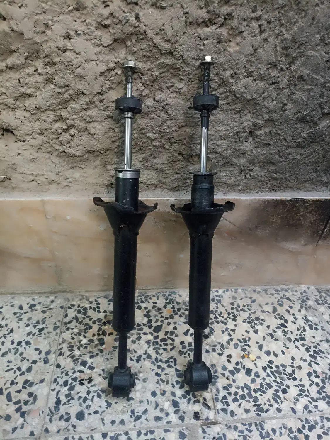 کمک عقب پراید درحد نو|قطعات یدکی و لوازم جانبی|خمینیشهر, |دیوار